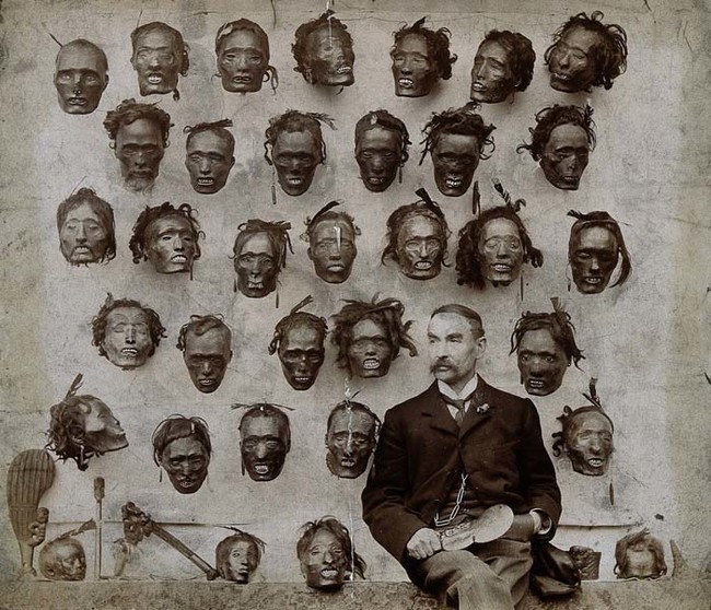 23 Vintage Photos So Bizarre And Full Of NOPE