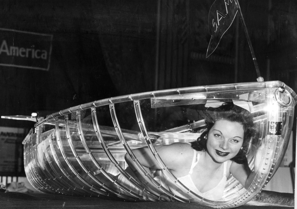This incredible transparent boat would get you up close and personal with your fish friends, 1941.