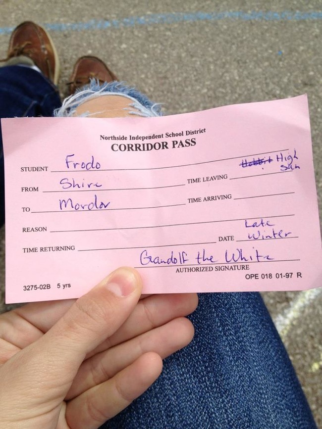 21 Teachers Who Are Inspiring Young Minds By Being Total Trolls