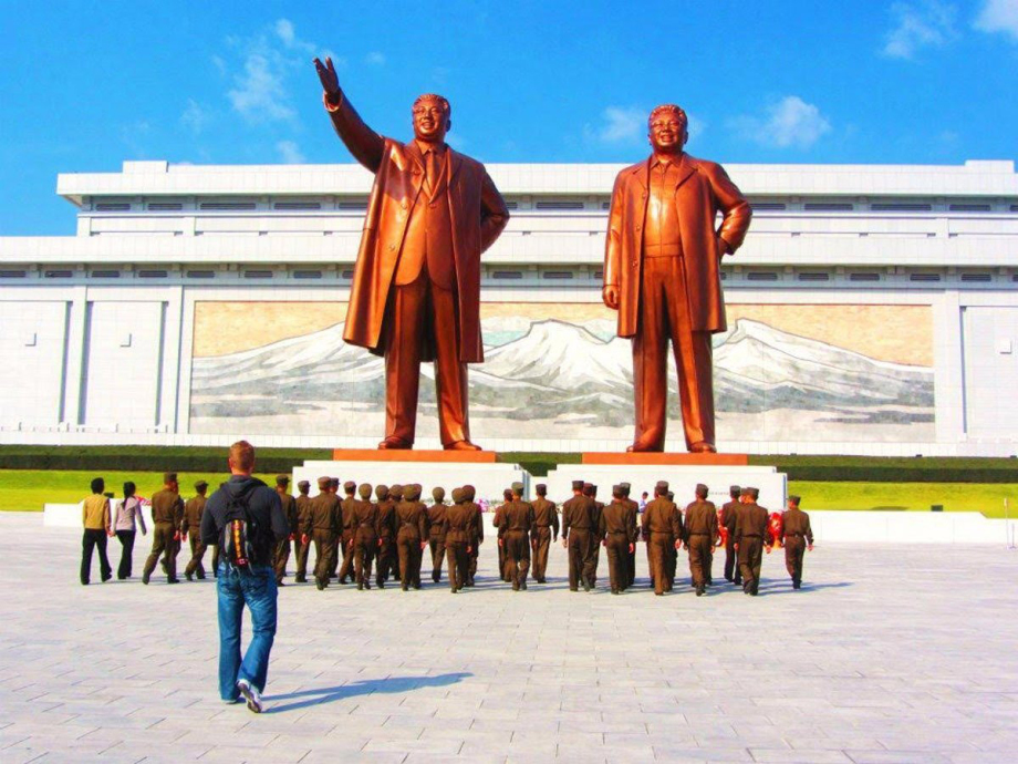 They visited the Dear Leader (right) and Great Leader (left) statues that feature Kim Jong II and his father, Kim II Sung. Anna and Justin were required to bow before the giant statues and lay flowers in front of them.