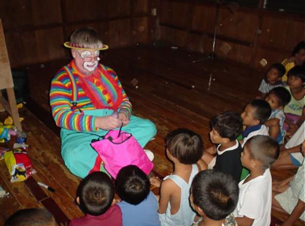 One of the biggest terrors that clowns provide is that, behind the makeup, they could be hiding anything. Meet Amon Paul Carlock, a former police officer who traveled the world as "Klutzo the Christian Clown," making balloon animals for young people. When he returned to the United States from a missionary trip to the Philippines, authorities discovered a porn cache of naked children on his computer. Klutzo was booked into the county jail during the investigation but died there after a corrections officer tased him after he wouldn't stop screaming.