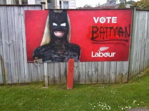 funny graffiti - Vote Battman Labour