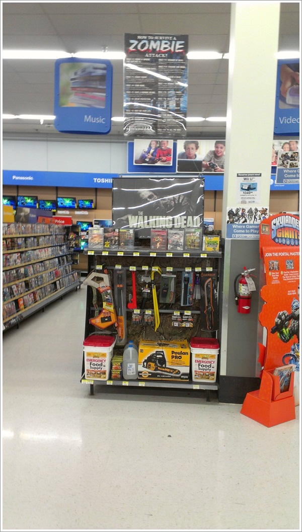 24 Weird People and Things Seen in Walmart