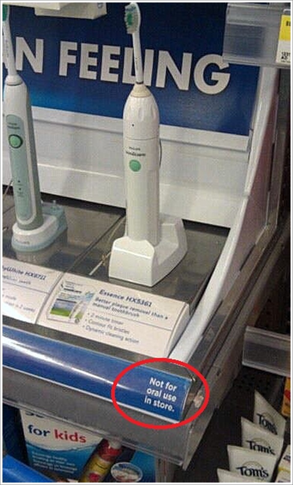 24 Weird People and Things Seen in Walmart