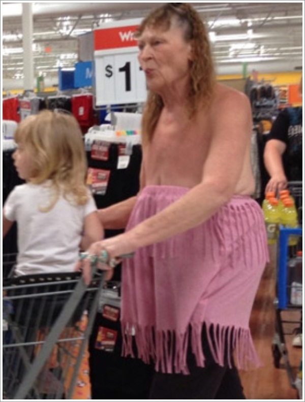 24 Weird People and Things Seen in Walmart