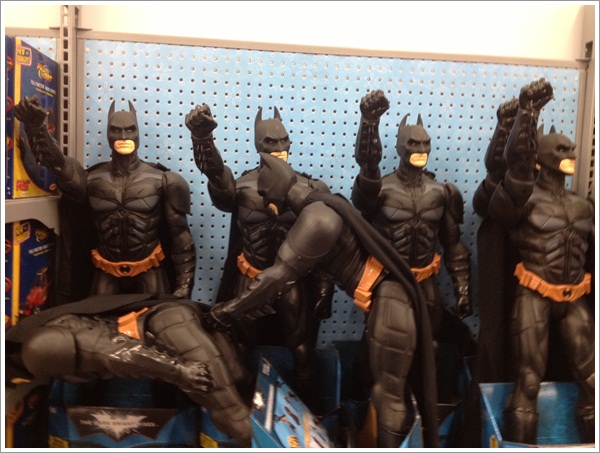 24 Weird People and Things Seen in Walmart