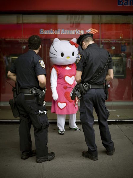 hello kitty police - Bah BanketAmerica was Chock Dopoul