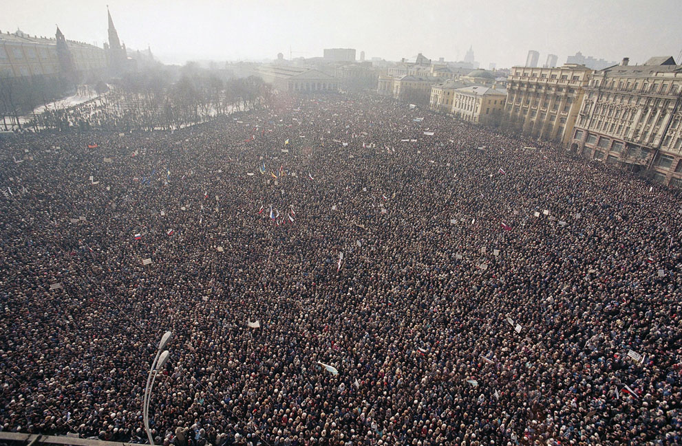 Picture of the crowd at Metallica’s 1991 concert in Moscow. It is estimated somewhere around 1.5 million were in attendance.