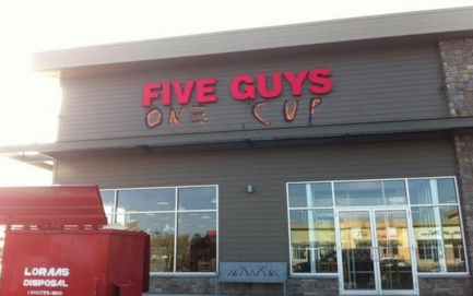 16 Clever Acts Of Vandalism That Made Signs Instantly Funnier