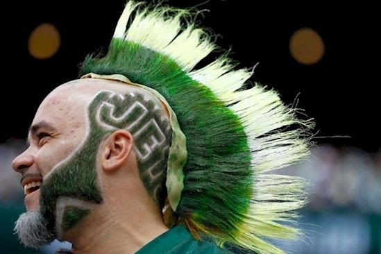 35 Craziest Football Fans Who Take Their Job VERY Seriously