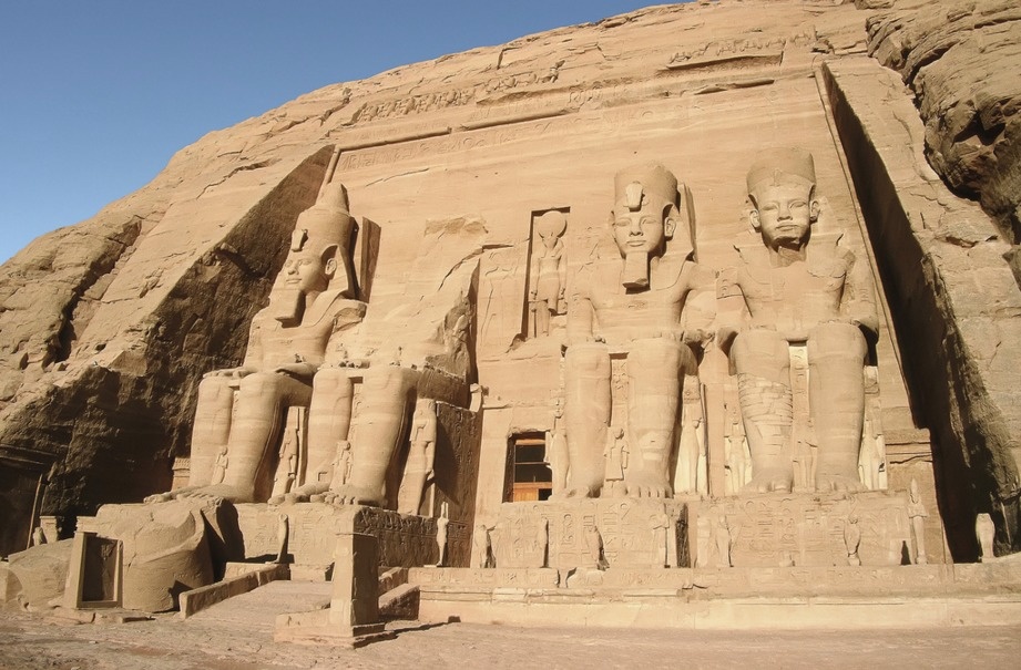 What you expect a day of visiting the ancient temple of Abu Simbel, Giza to look like.