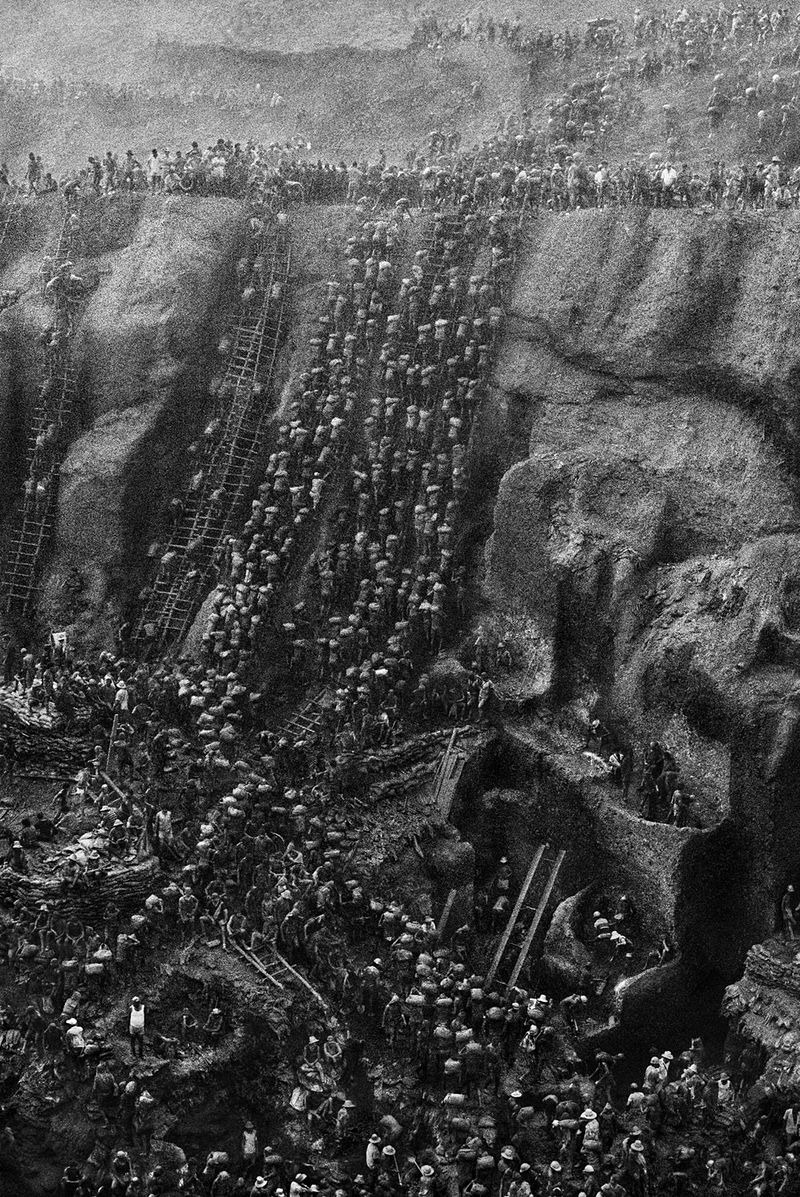 The hellish mines of the 1980s Brazilian gold rush