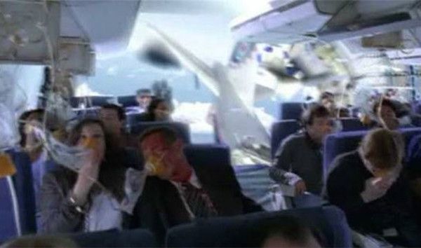 Air France.
It was alleged that this was a photograph snapped just moments before Air France flight 447 hit the earth. Really though, its a shot from the hit TV series “Lost”.