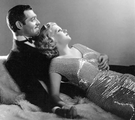 In 1933, Jean Harlow had a wild affair with Clark Gable whilst staying at the hotel.