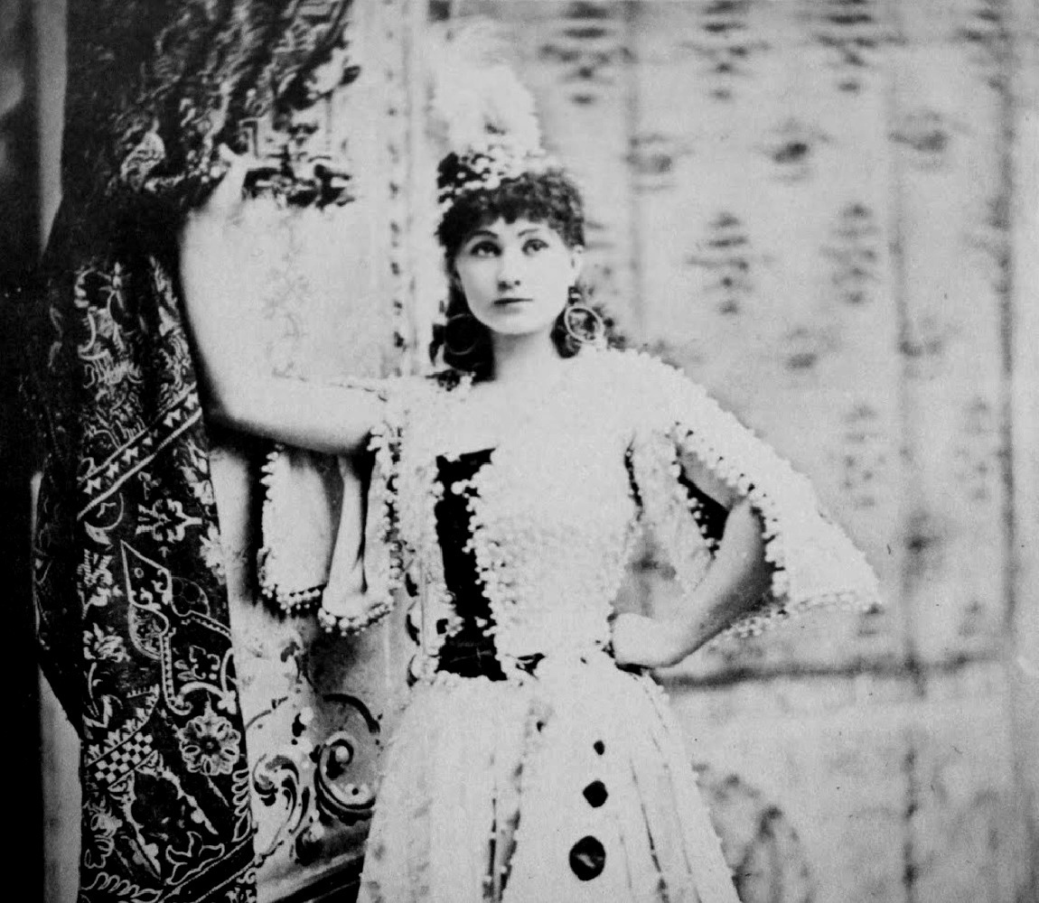 1880s/1890s: Born in England, actress Annie Sumerville was also a singer and burlesque performer.