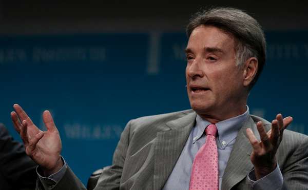 If you live in Brazil, you've undoubtedly heard of Eike Batista, who in 2012 was the country's richest person, having made a fortune in gold and silver mining. At his height, he was worth $35 billion and had six companies in mining, energy, and oil. 

But what goes up must come down. Batista's empire was eventually crushed by debt, due to zealous overspending and a devaluation of his main company, OGX. His assets, including many boats, planes, and buildings, were seized by the government and/or sold to creditors. In the aftermath, he was said to be a “negative billionaire," with over a billion dollars in debt. After renegotiating his debt, he appeared on local TV and said (referring to himself in the third person) “Elke Batista has cleared his debt. Now he has some wealth to start up.”
