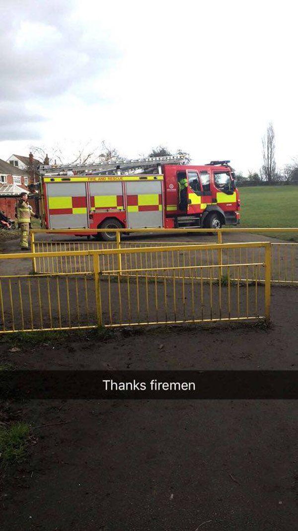 Guy Snapchats rescue after getting leg stuck in a Fence