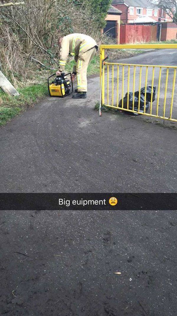 Guy Snapchats rescue after getting leg stuck in a Fence