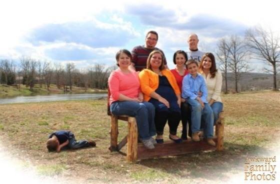 26 Kids Who Single-Handedly Ruined the Family Portrait