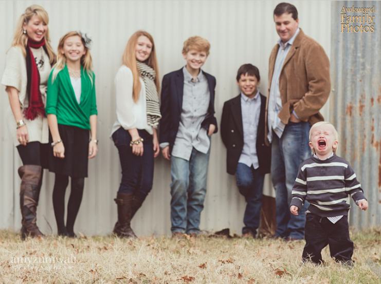 26 Kids Who Single-Handedly Ruined the Family Portrait