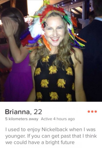 10 Tinderers Who Can Only Be Defined As 'Risky Swipes'