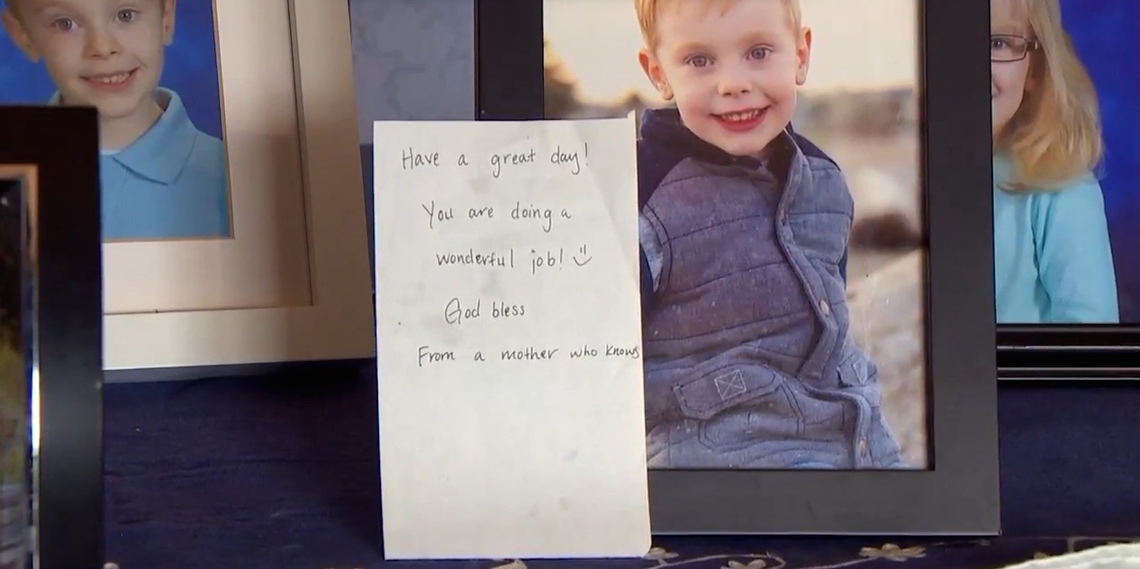 Lauren Nordberg had to take her son outside when he began having an epic meltdown in a restaurant in Bainbridge Island, Washington. When the mom returned she expected to receive dirty looks and comments by other diners. Instead, she found out another mom had paid her bill and left her a note with a message. "Have a great day. You're doing a wonderful job, God bless. From a mother who knows."