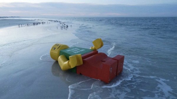In 2007 a 100-pound-lego man was found on the shores in the Netherlands, and after this first sighting, others like him have shown up all over the world. The figures have been attributed to a Dutch Artist who uses that moniker, and claims to have set them afloat. He has been quoted as saying the purpose of the Lego men was to “See the beauty of [the real world], admire it, and adore it.”