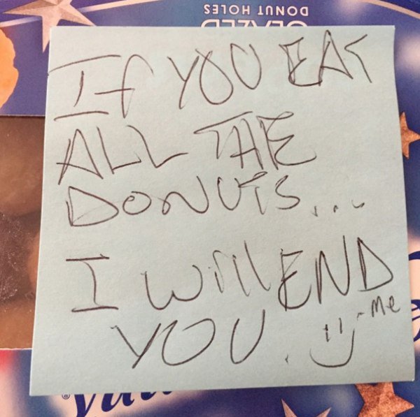 30 Hostile notes prove the fridge is the ultimate battleground