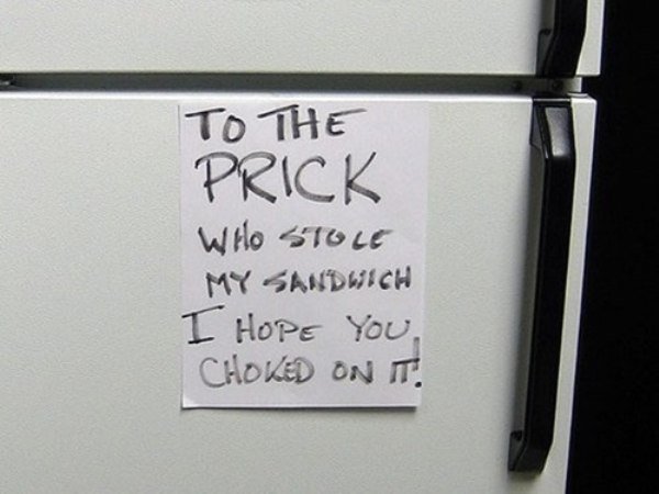 30 Hostile notes prove the fridge is the ultimate battleground