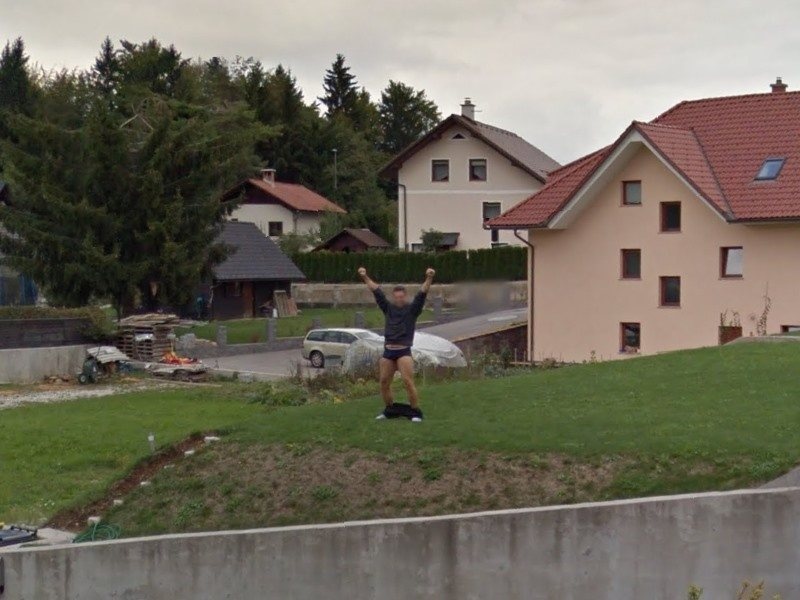 30 Strange Things Found On Google Street View