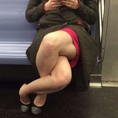 15 People Who Can Bend Their Body in the Most WTF-Worthy Way