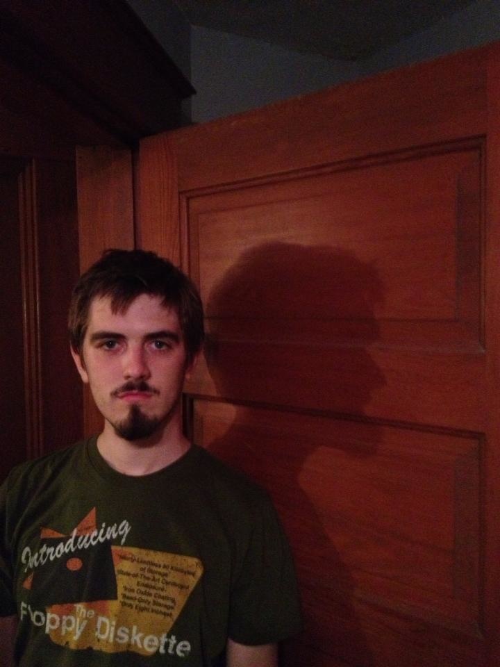 25 Misleading Shadows That Tell A VERY Different Story.