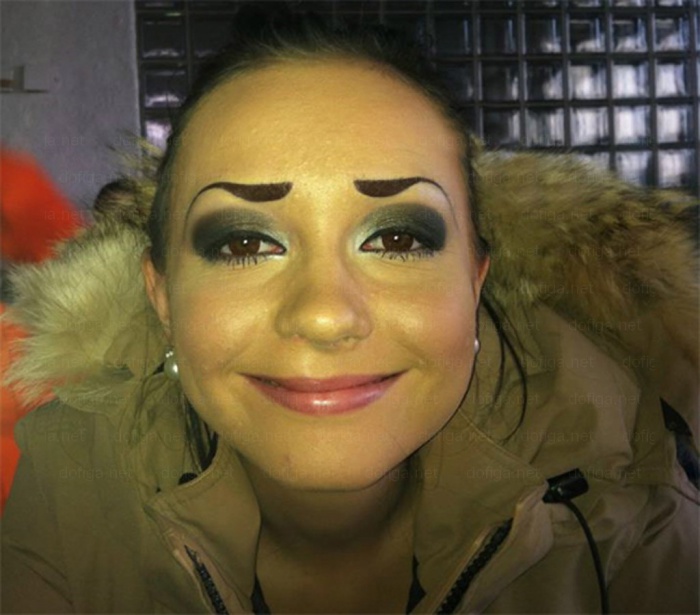 16 Of The Most Epic Eyebrow Fails Ever