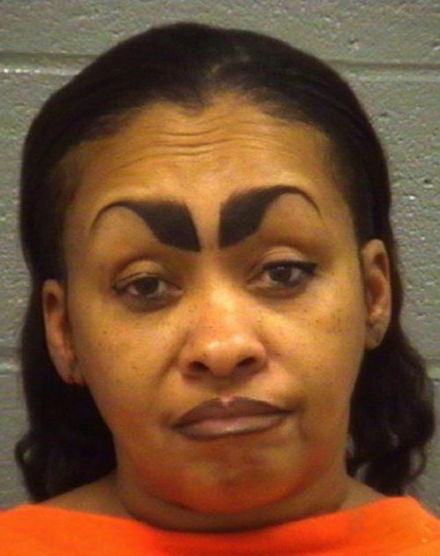 16 Of The Most Epic Eyebrow Fails Ever