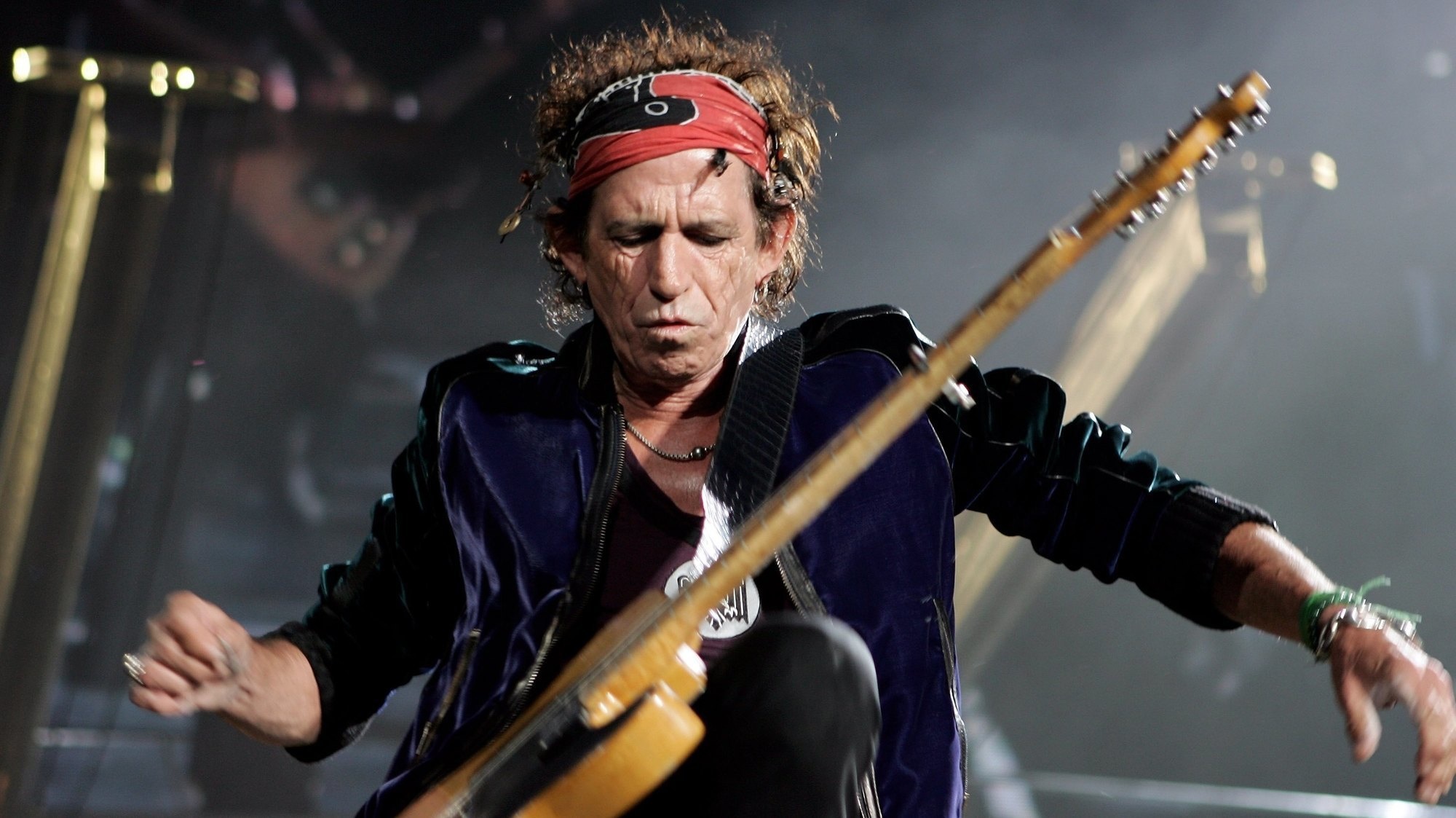 A curious and talented man, Rolling Stones guitarist Keith Richards insured his left middle finger for $1.6 million.