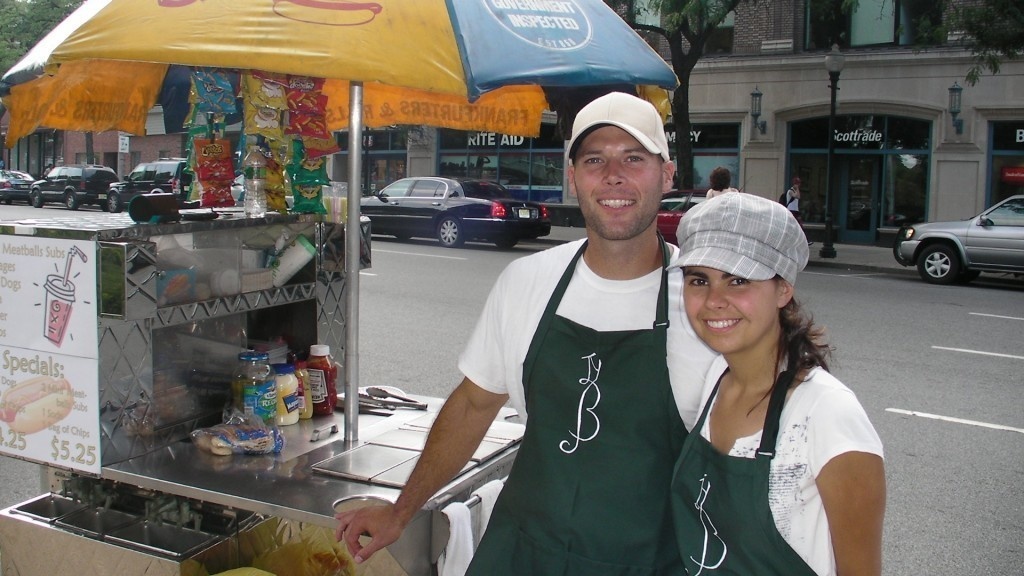 Love making someone's day? Hot dog vendors take in anywhere from $30,000 to $100,000 a year.