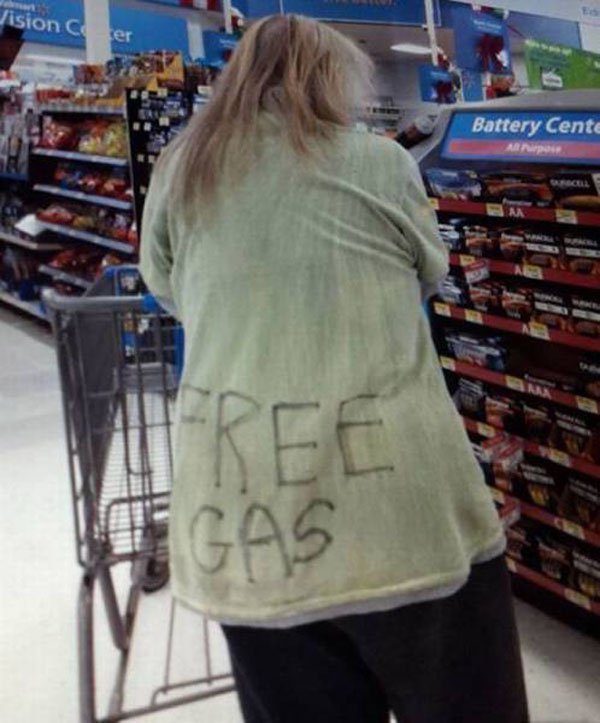 people of walmart - Vision C er Battery Cente Gas