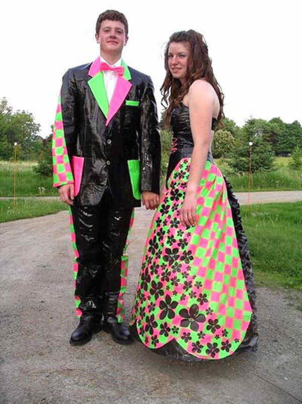 28 Real-Life Prom Dress Fails