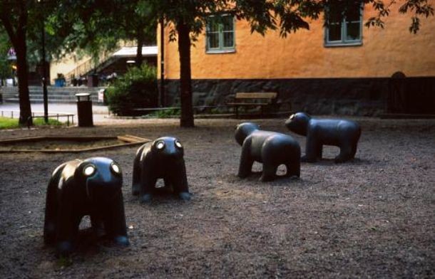 25 Creepy Playgrounds That Will Scar Your Child For Life