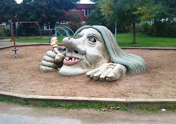 25 Creepy Playgrounds That Will Scar Your Child For Life