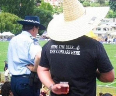 15 People Who Wore The Right Shirt At The Perfect Moment