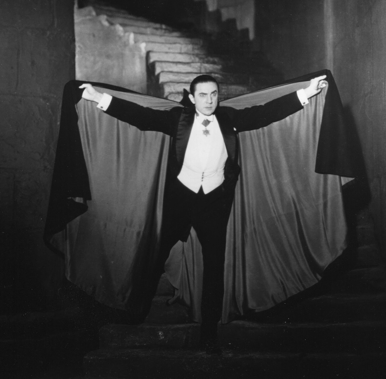 Dracula Sneeze

DEFINITION:

Holding your arm up over your face in a position similar to Dracula holding up his cape and then sneezing into you elbow.