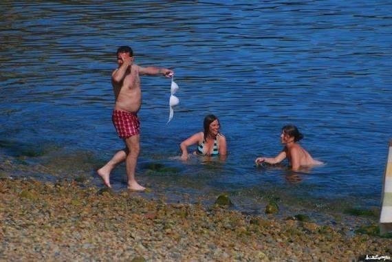 The Most Important WTF Beach Photos Ever Taken