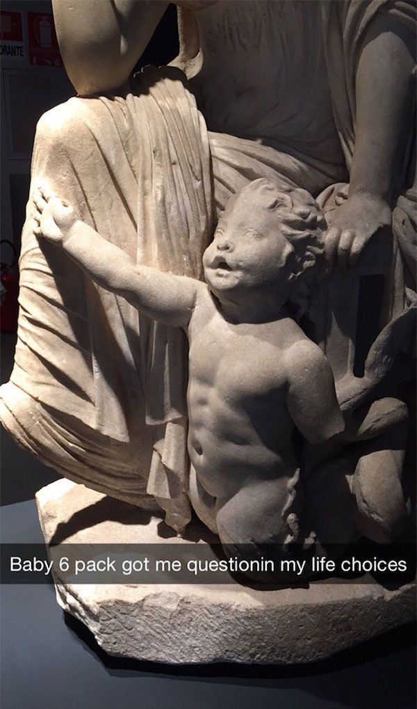 29 amusing snapchats at museums