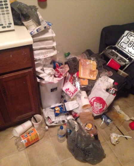 12 Terrible Roomates Who Will Throw You Into a Rage Spiral