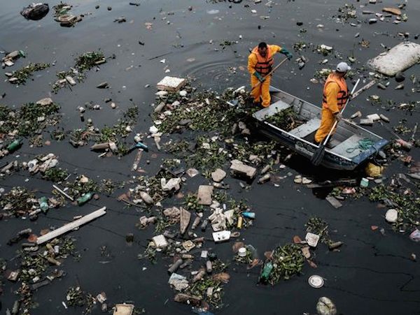 With the Olympics less than two weeks away, athletes and fans alike are discovering that Rio's Guanabara Bay is filthy. 

Tons of raw sewage are pumped into the bay each day, and practicing sailors have also complained about an oil slick that turned white boats brown. “We've never seen anything like this. It was all over the place,” said Finnish sailor Camilla Cedercreutz. “There was no way you could avoid it.”

Guanabara Bay is severely polluted, and filled with bacteria and viruses. Organizing committee officials say the water is safe, although independent studies show a high level of pathogens in waters that Rio is using for sailing, rowing, canoeing and open-water swimming.