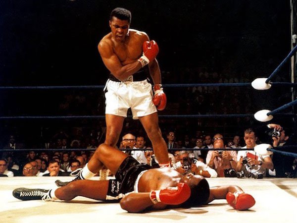 In the 1965 rematch between Muhammad Ali and Sonny Liston, many people think that Liston took a dive. Liston had always been tied to organized crime which hinted that there could’ve been money on him to go down and video evidence shows the right hand that dropped Liston didn’t seem like enough to floor the heavyweight.