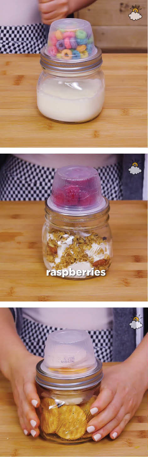 Create your very own DIY lunchables out of a mini mason jar and empty apple sauce container.
There are great for lunch or snacks to bring to work or school.