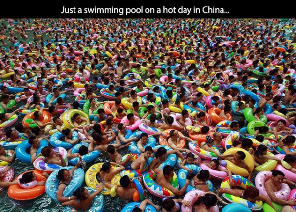 chinese swimming pool - Just a swimming pool on a hot day in China.. ge
