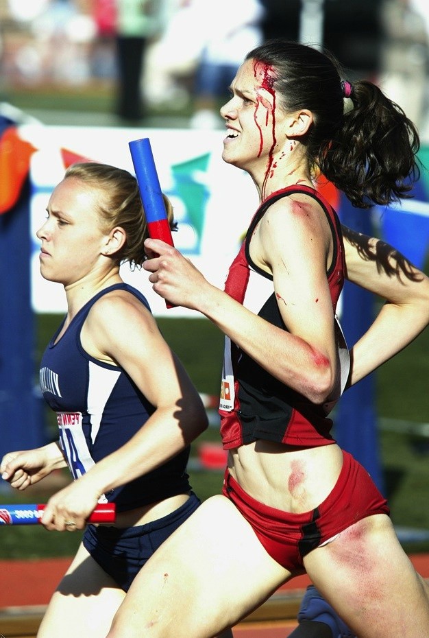 Stanford student Alicia Follmer tripped and was trampled during a race, she got up to finish in third place!